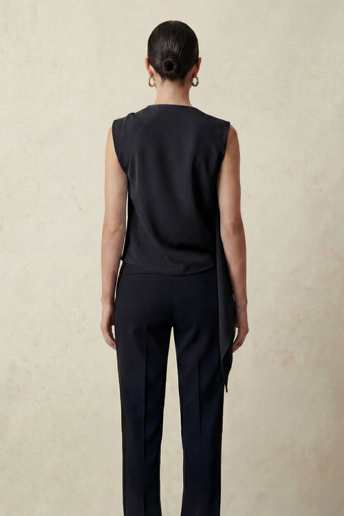 LAURENT TWISTED TOP - BLACK